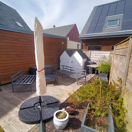 Maison Avec Terrasses A 300M De La Mer Juno Beach Bernieres-sur-Mer Bagian luar foto