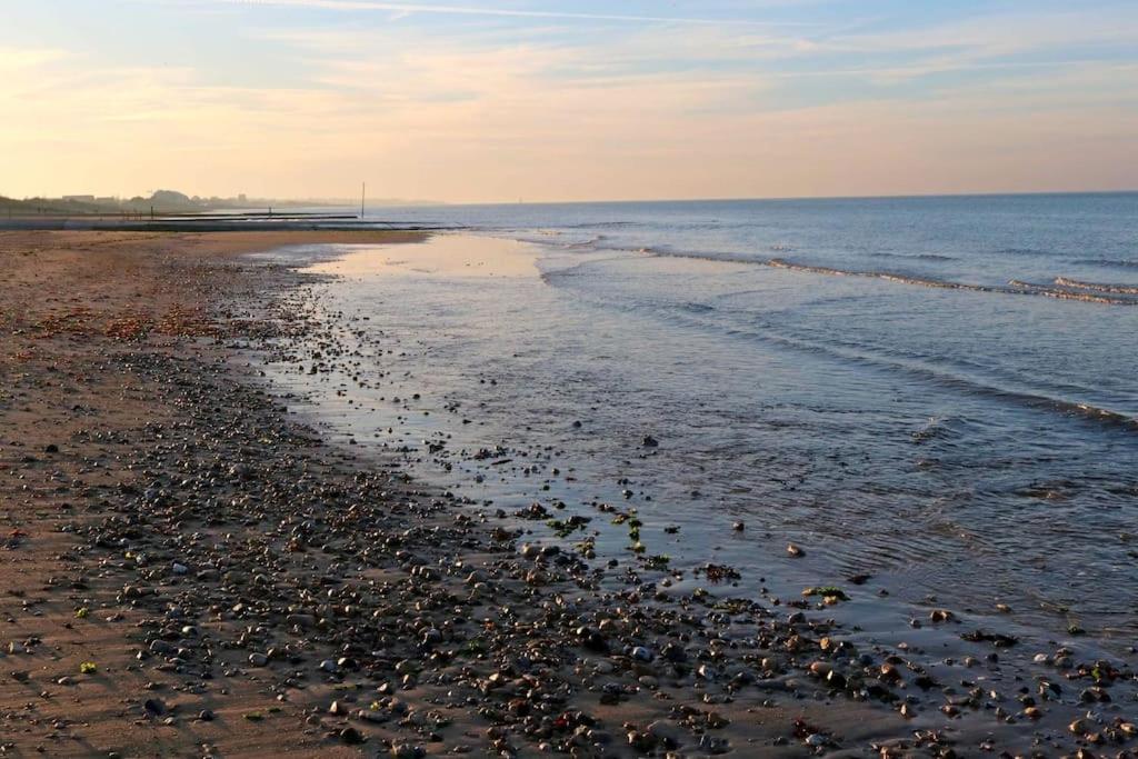 Maison Avec Terrasses A 300M De La Mer Juno Beach Bernieres-sur-Mer Bagian luar foto