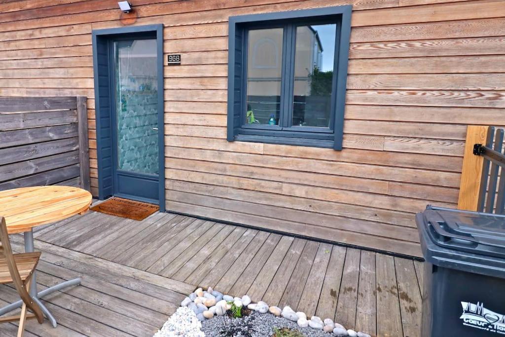 Maison Avec Terrasses A 300M De La Mer Juno Beach Bernieres-sur-Mer Bagian luar foto